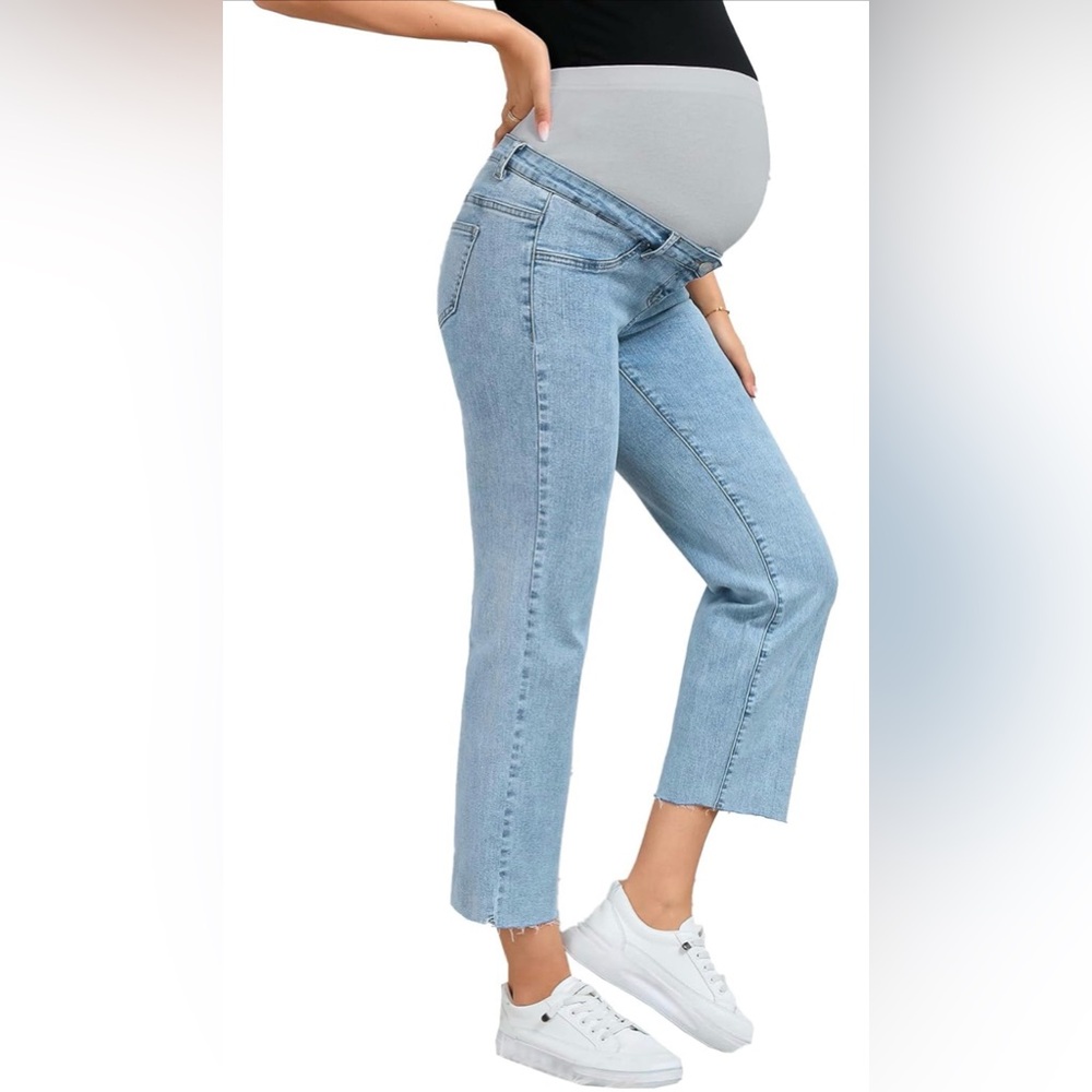 Women's Maternity Light Blue Jeans size 8/10
